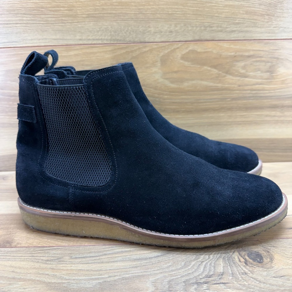 Reserved Footwear Chelsea Boots Mens 11 Black Suede Desert Crepe Gum Sole Modern